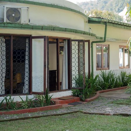 Kandy Boutique Villa By Fortuna Bungalows Bagian luar foto