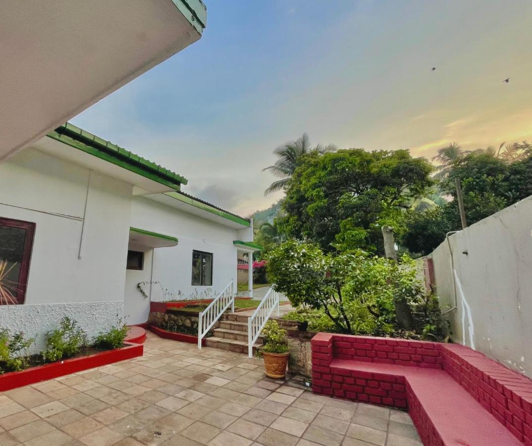 Kandy Boutique Villa By Fortuna Bungalows Bagian luar foto