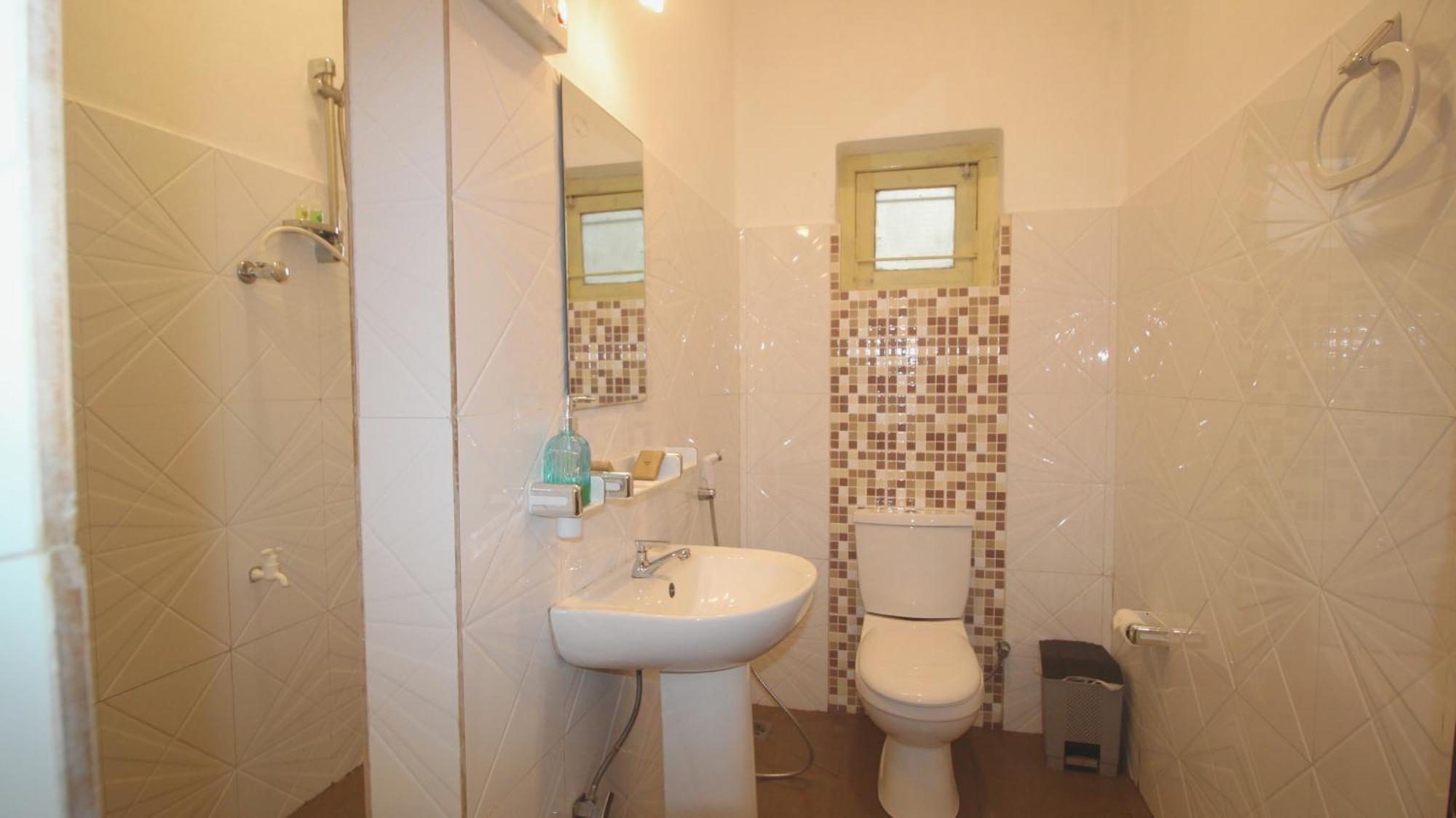 Kandy Boutique Villa By Fortuna Bungalows Bagian luar foto